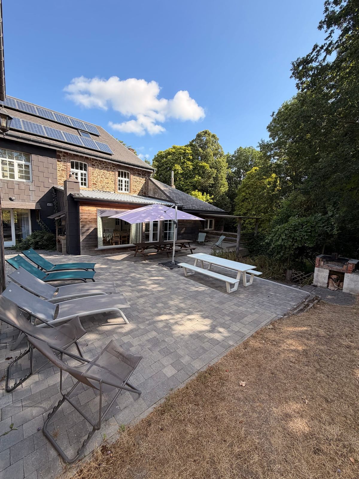 Terrasse et mobilier de jardin de La Source